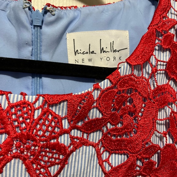 🔥3/$15🔥 Nicole Miller Dress - Picture 2 of 4